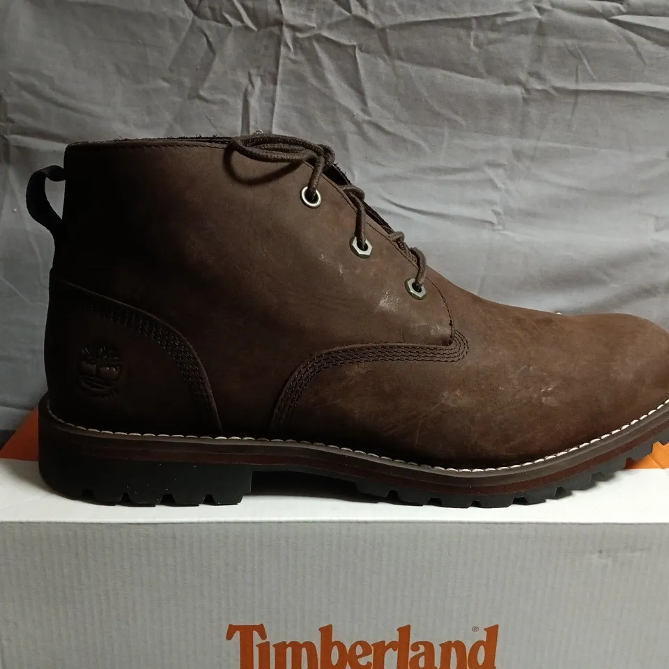 BOXED PAIR OF TIMBERLAND BROWN NUBUCK BOOTS – MEN'S - UK SIZE 12.5