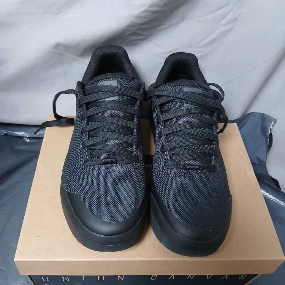 FOX UNION CANVAS CYCLING SHOES – BLACK, MEN'S UK 9 (EU 43)