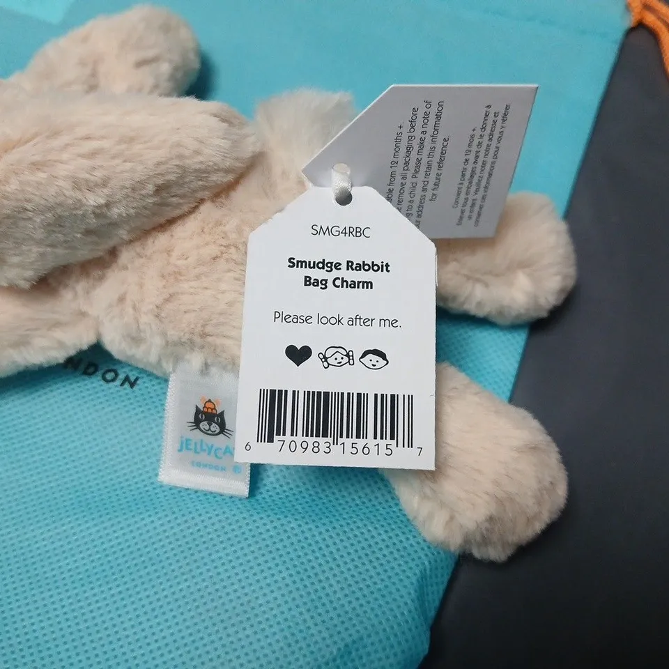 JELLYCAT LONDON SMUDGE RABBIT BAG CHARM