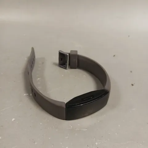 FITBIT CHARGE ACTIVITY TRACKER WATCH - MODEL UNSPECIFIED