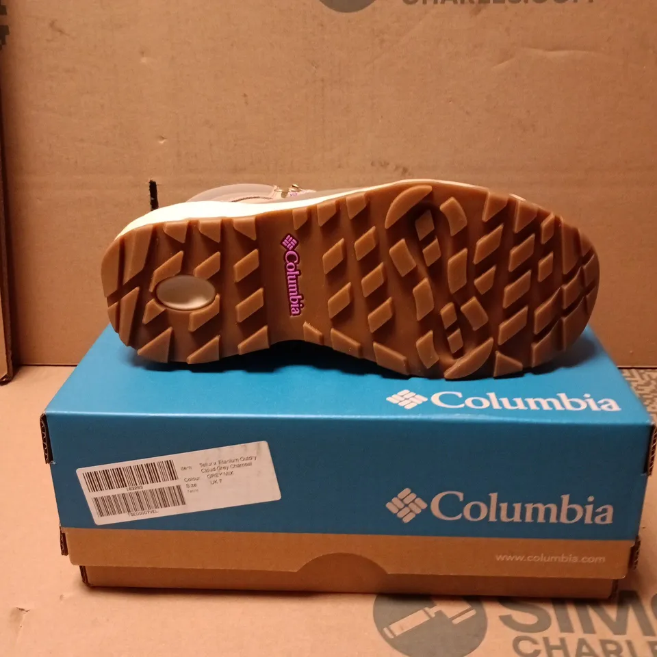COLUMBIA NEWTON ALPINE PT WOMEN'S HIKING BOOTS – UK 7 (EU 38) OXFORD TAN