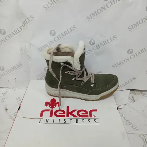 BOXED PAIR OF RIEKER WARM HIKING BOOTS, KHAKI - SIZE 7.5