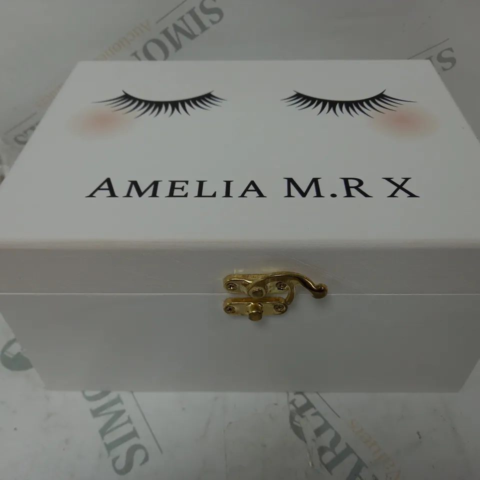 PERSONALISED MAKEUP BOX RRP £31.99