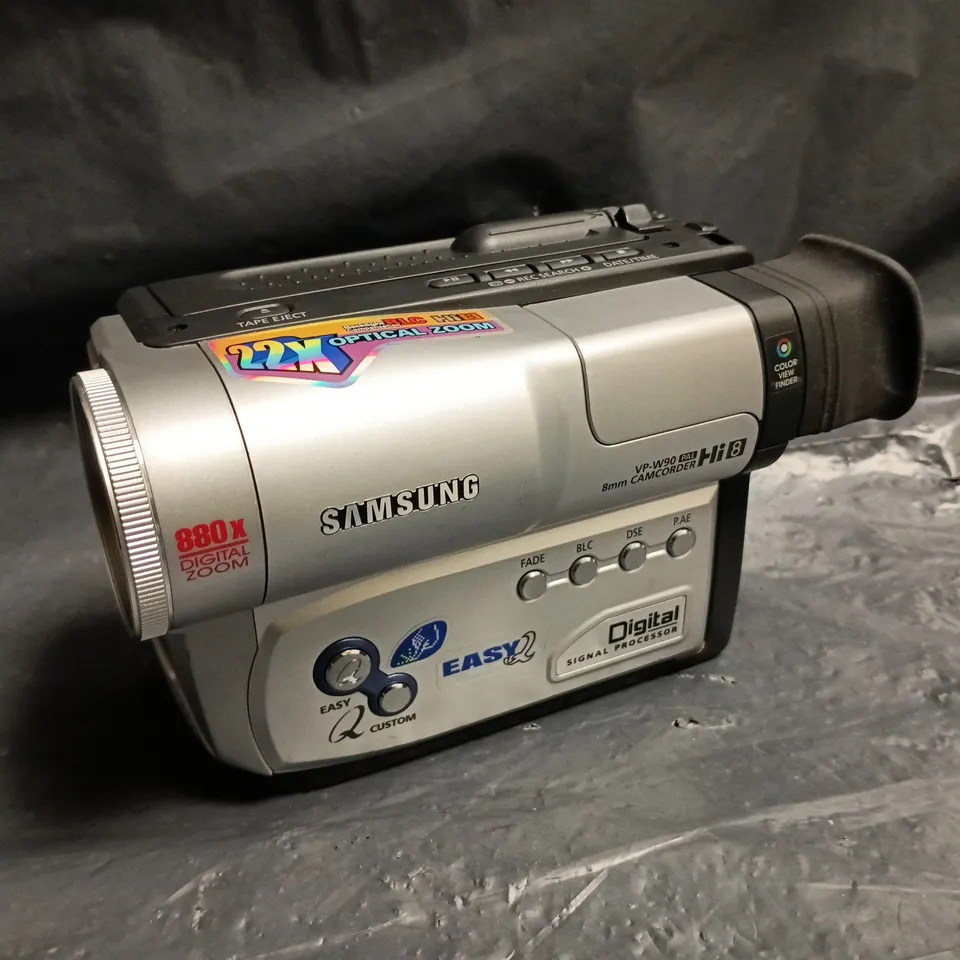 SAMSUNG VP W90 8MM CAMCORDER