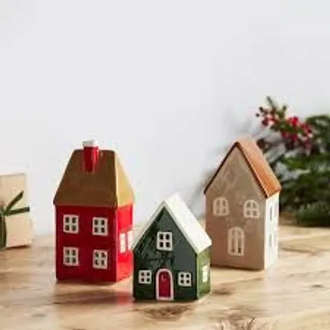 HOME REFLECTIONS SET OF 3 PRE-LIT WINTER HOUSES