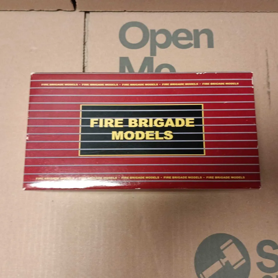 FIRE BRIGADE MODELS SCANIA 1:50 SCALE COLLECTOR'S FIRE ENGINE – BOXED