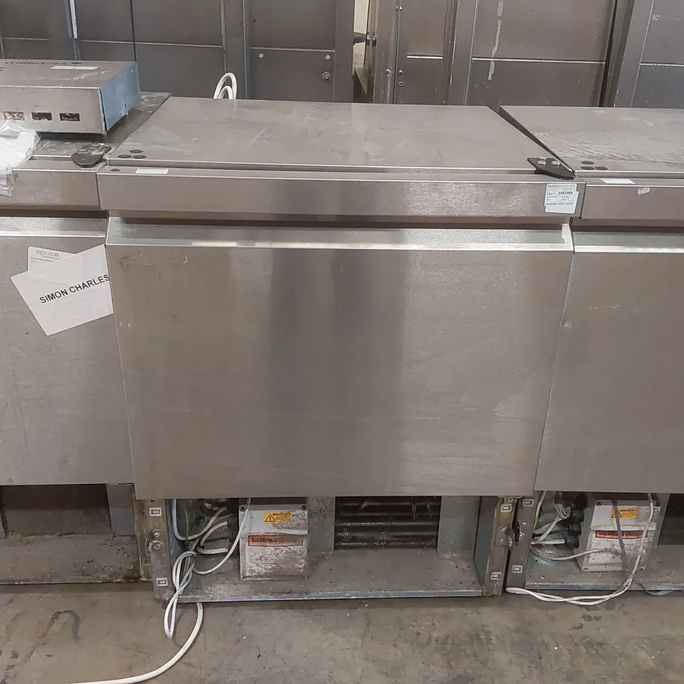 WILLIAMS H5UCR290R1 COMMERCIAL FRIDGE