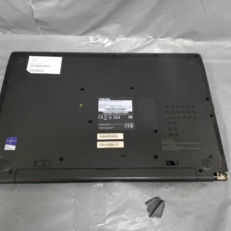 TOSHIBA SATELLITE PRO R50-B	15 INCH I3-4005U 1.70GHZ