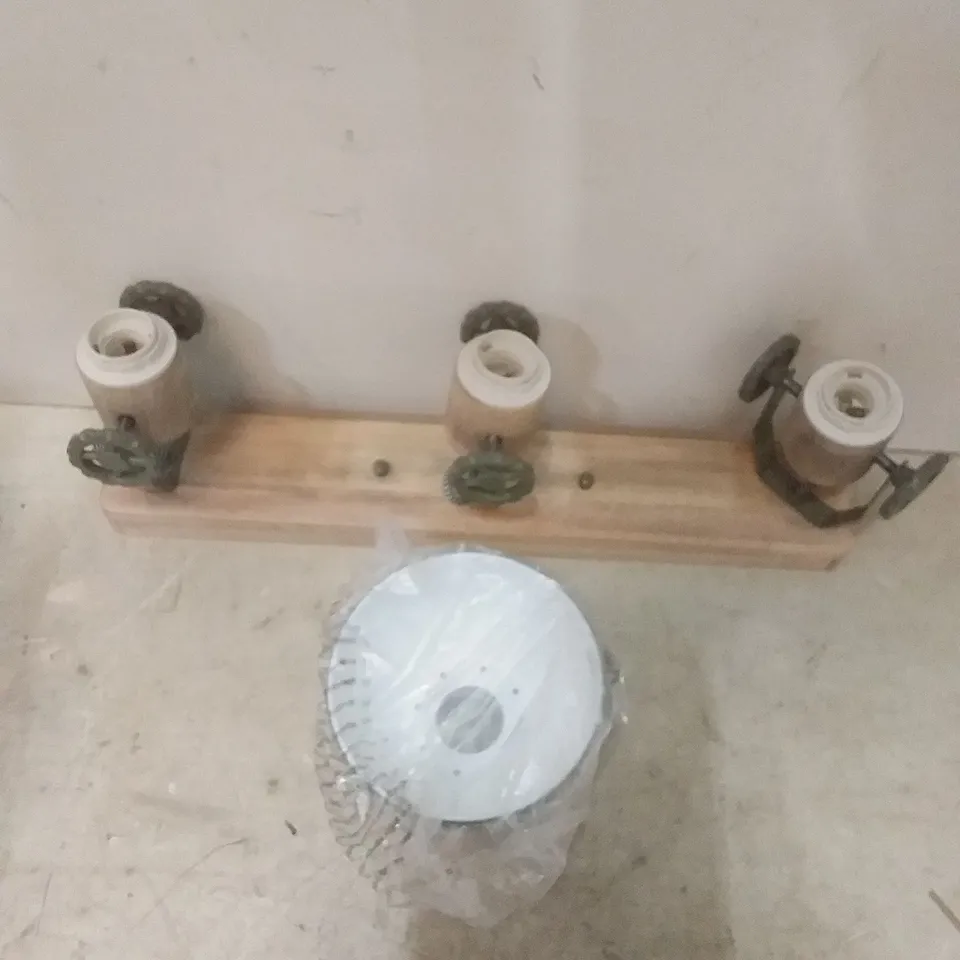 DECKENSTRAHLER 3 FLAMMIG MYRA 59CM LIGHT WITH 3 LIGHT SHADES