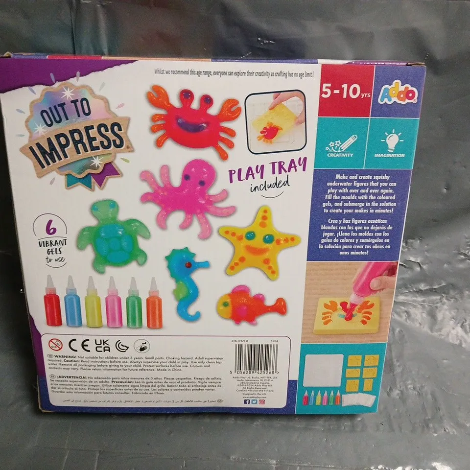 BOXED OUT TO IMPRESS AQUA JELLY ART