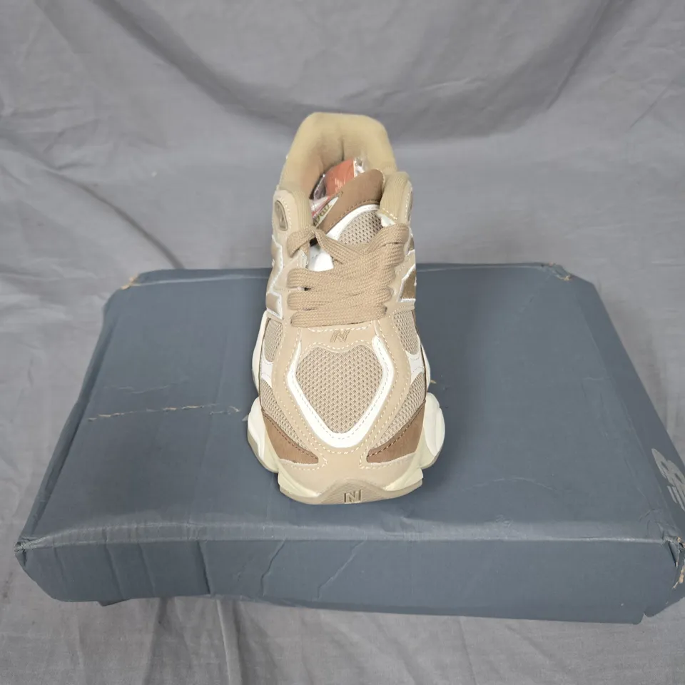 NEW BALANCE SNEAKERS – BEIGE MESH AND SUEDE, MEN'S ATHLETIC SHOES. UK SIZE 4.5