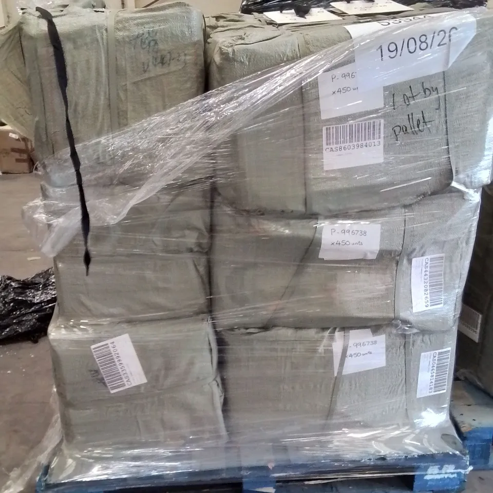 PALLET CONTAINING APPROXIMATELY 3000 FLOOM GIFT BAGS