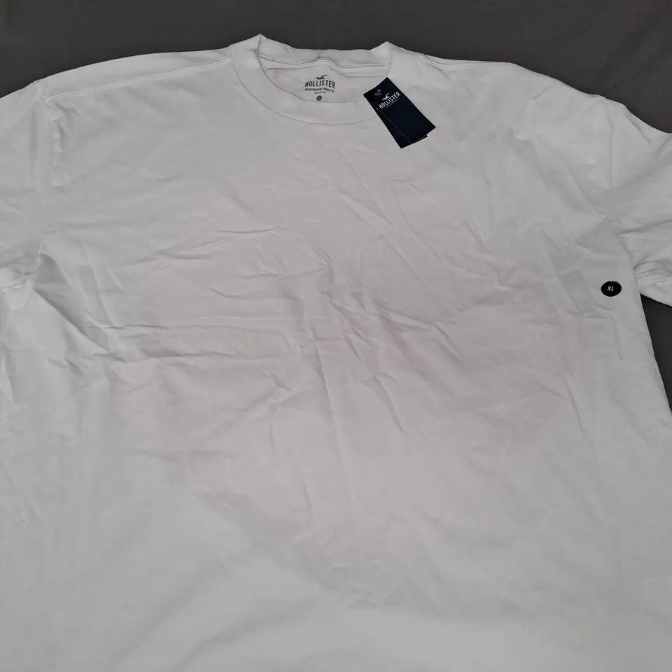 HOLLISTER HEAVYWEIGHT BOXY FIT T-SHIRT IN WHITE SIZE XL