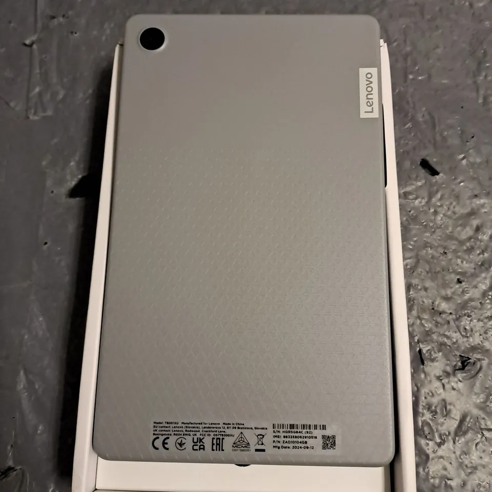 BOXED LENOVO TAB M8 2024 TABLET IN ARTIC GREY