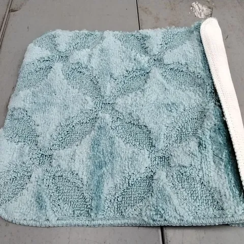 BRAND NEW ANA-VERONICA RECTANGLE BATH MAT - SIZE 40CM X 55CM 