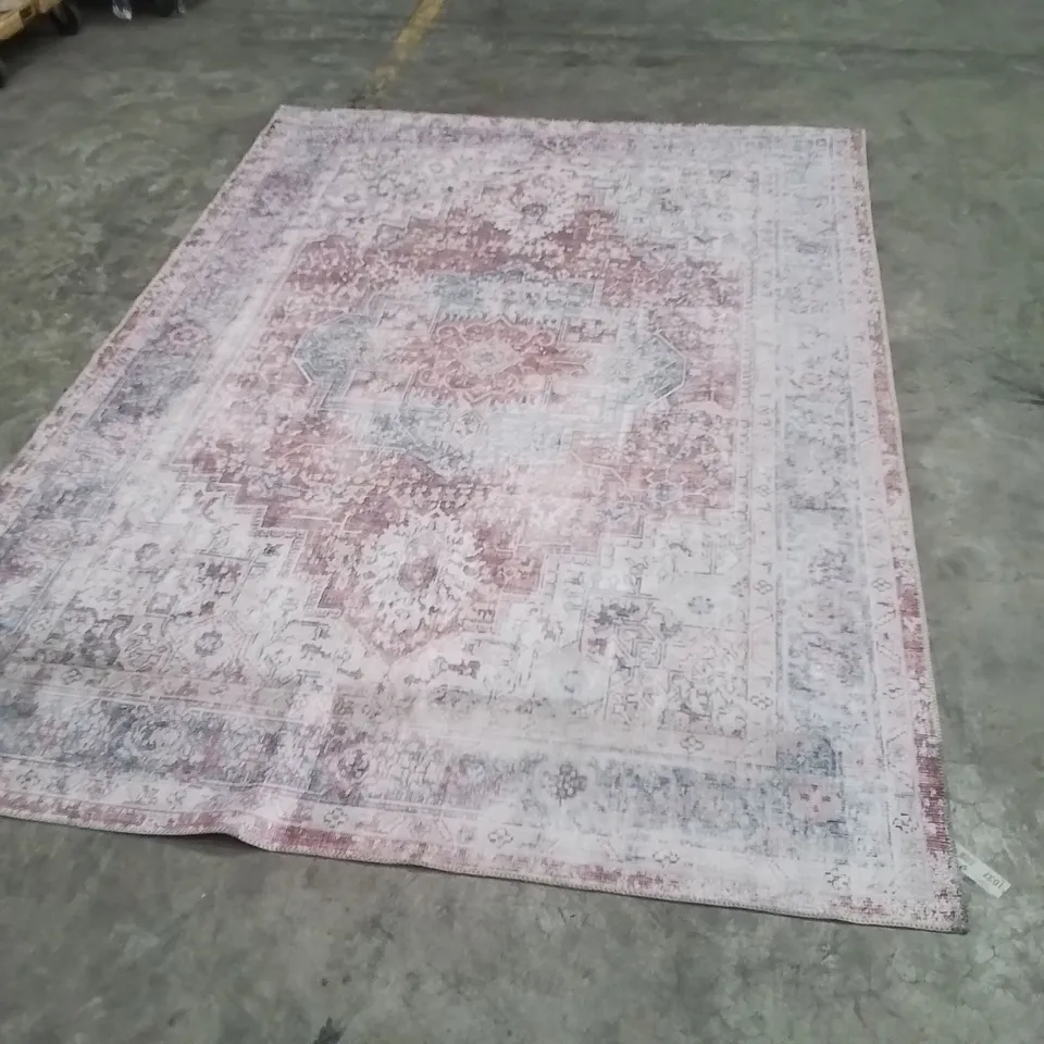 QUALITY DESIGNER AREA RUG - APPROXIMATELY  200x290cm