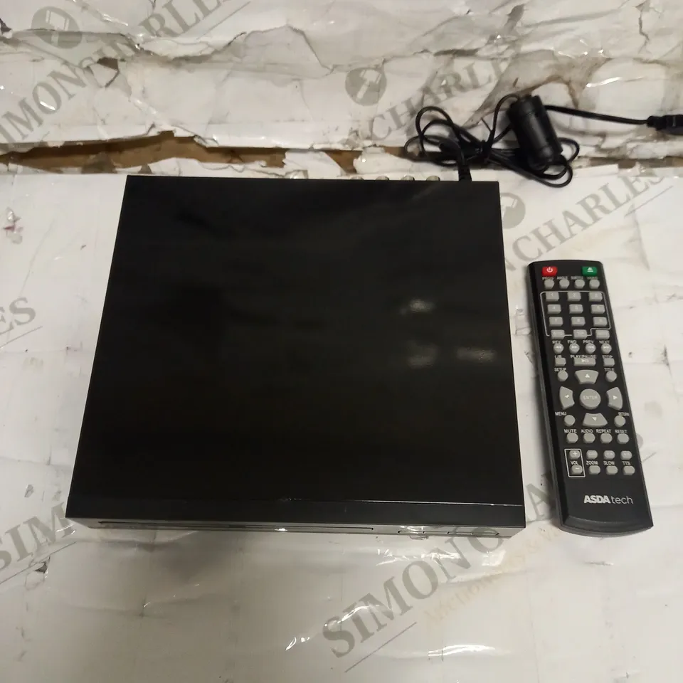 HDMI DVD PLAYER WITH REMOTE IN BLACK