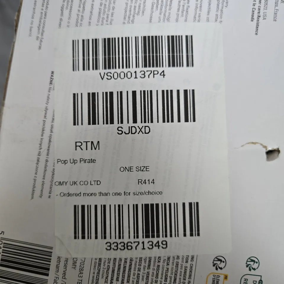 Tomy Pop Up Pirate – Pic Pirate! boxed game (Ages 4+)