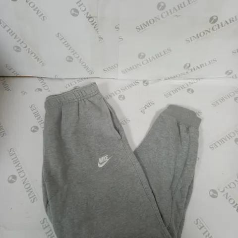 NIKE FLEECED TRACKSUIT BOTTOMS SIZE L