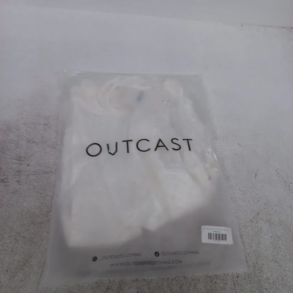 OUTCAST CLOTHING WHITE DRESS SHIRT – SIZE S (OC3869)
