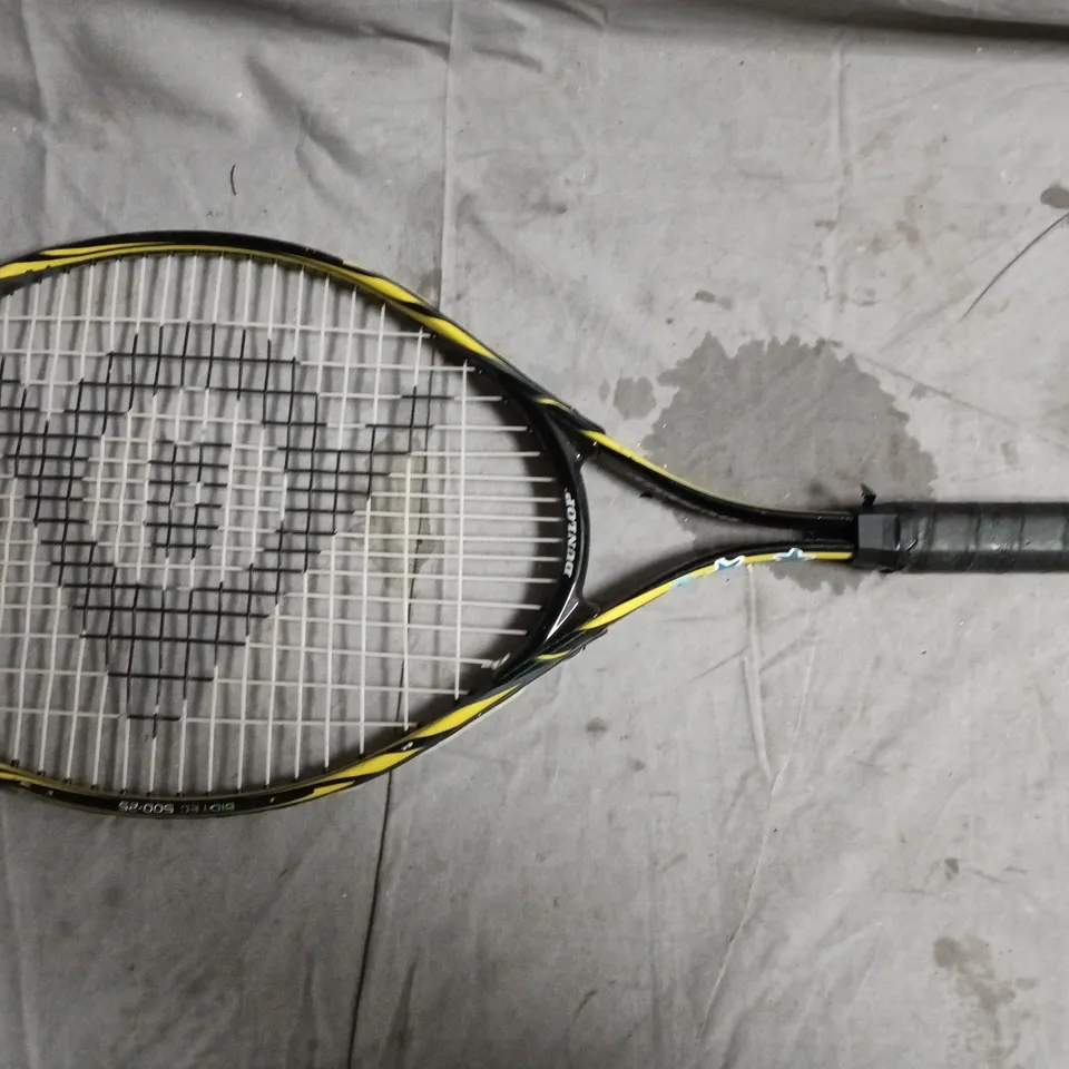DUNLOP TENNIS RACKET IN BLACK/YELLOW