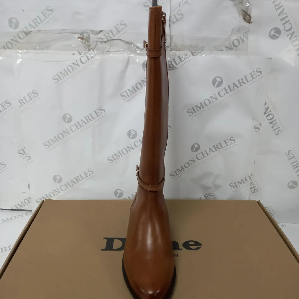 DUNE TAP WIDE BOOT TAN LEATHER SIZE 5
