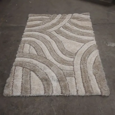 BEIGE WAVE-PATTERN AREA RUG - 170 x 120cm