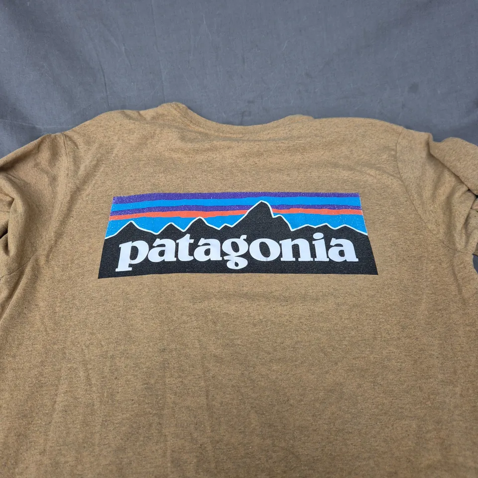 PATAGONIA T-SHIRT – SIZE SMALL