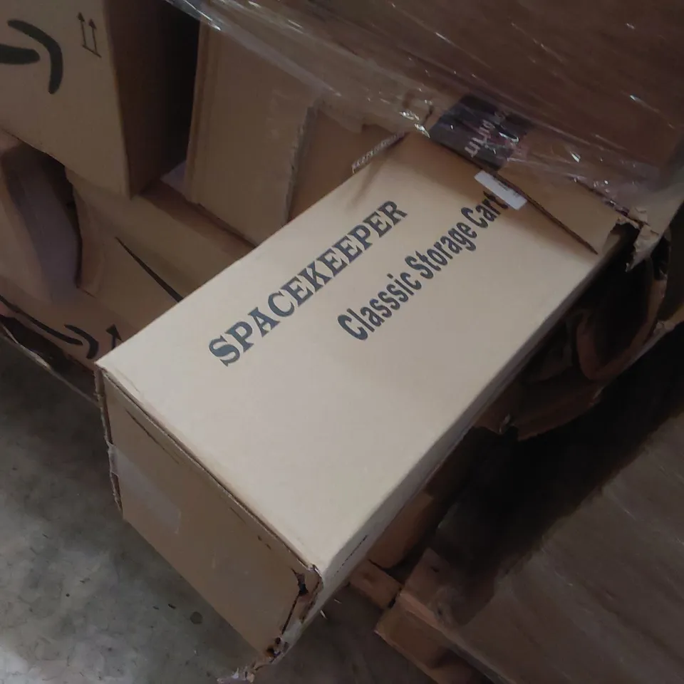 PALLET CONTAINING A VERY LARGE QUANTITY OF BOXED STORAGE CARTS