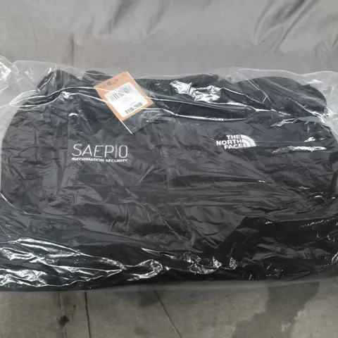 THE NORTH FACE BLACK FLEECE – SAEP10 INFORMATION SECURITY - SIZE L