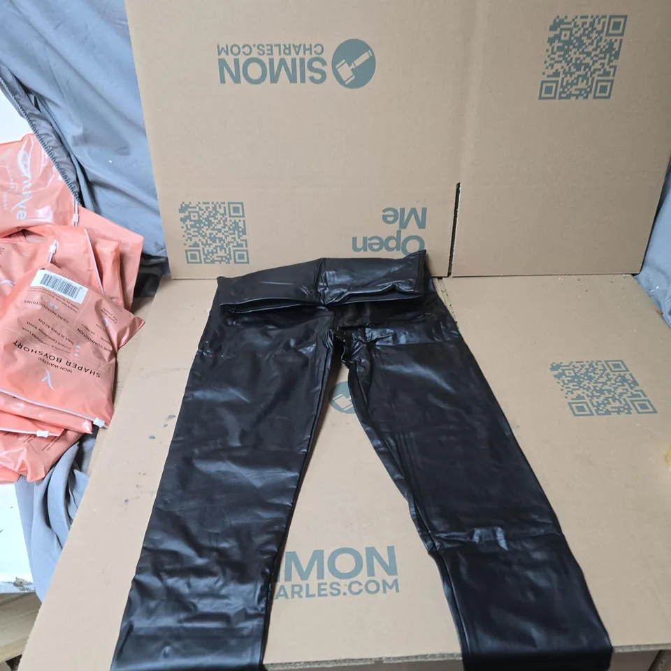 BOX OF APPROXIMATELY 20 ASSORTED CLOTHING ITEMS TO INCLUDE: APRICOT LEATHER LOOK PANTS SIZE S