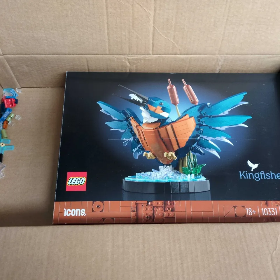 LEGO ICONS KINGFISHER SET (10331) – 834 PIECES – BOXED