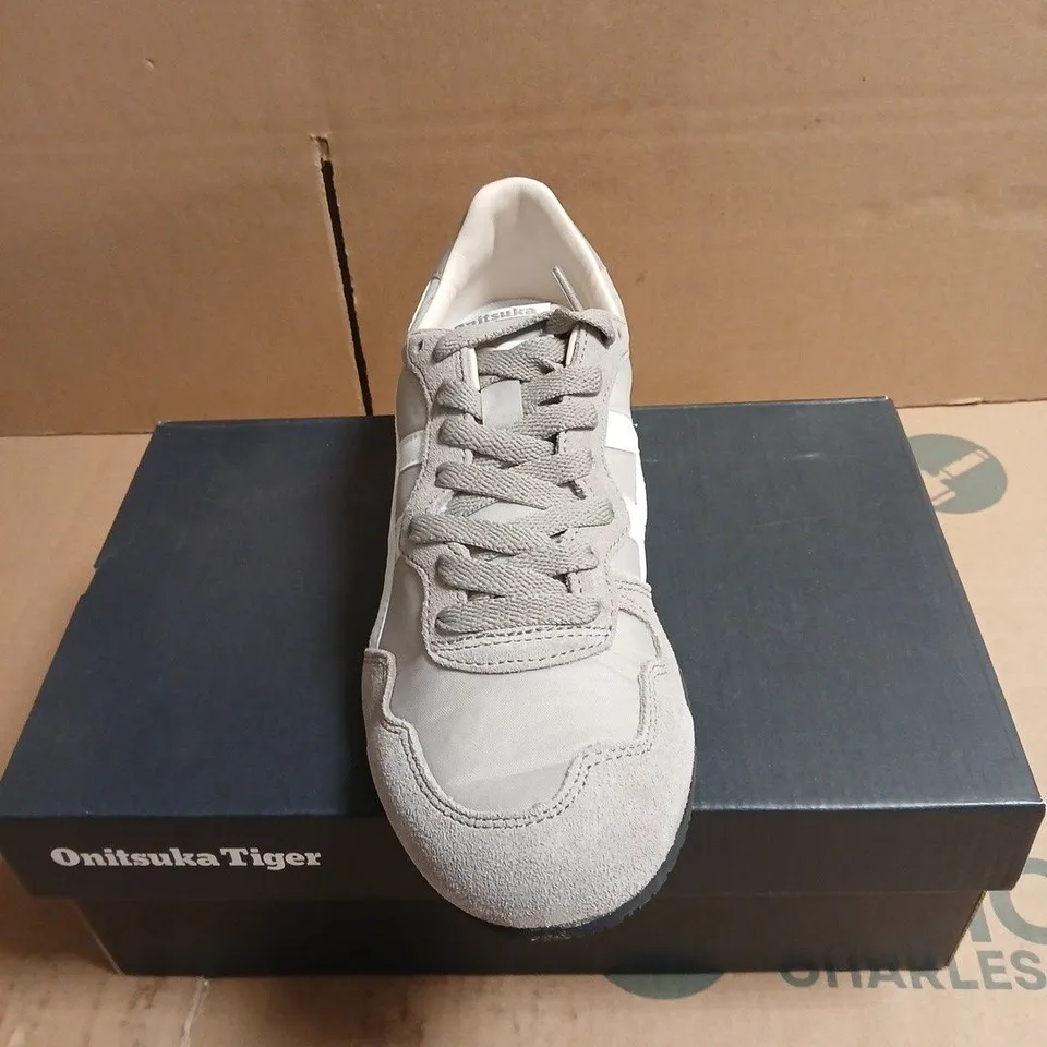 ONITSUKA TIGER GREY SNEAKER BOXED UK 6
