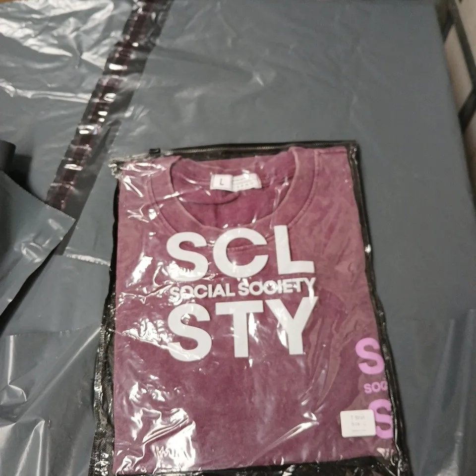 SOCIAL SOCIETY T-SHIRT – PURPLE, SIZE L (UK) – SEALED PACKAGING