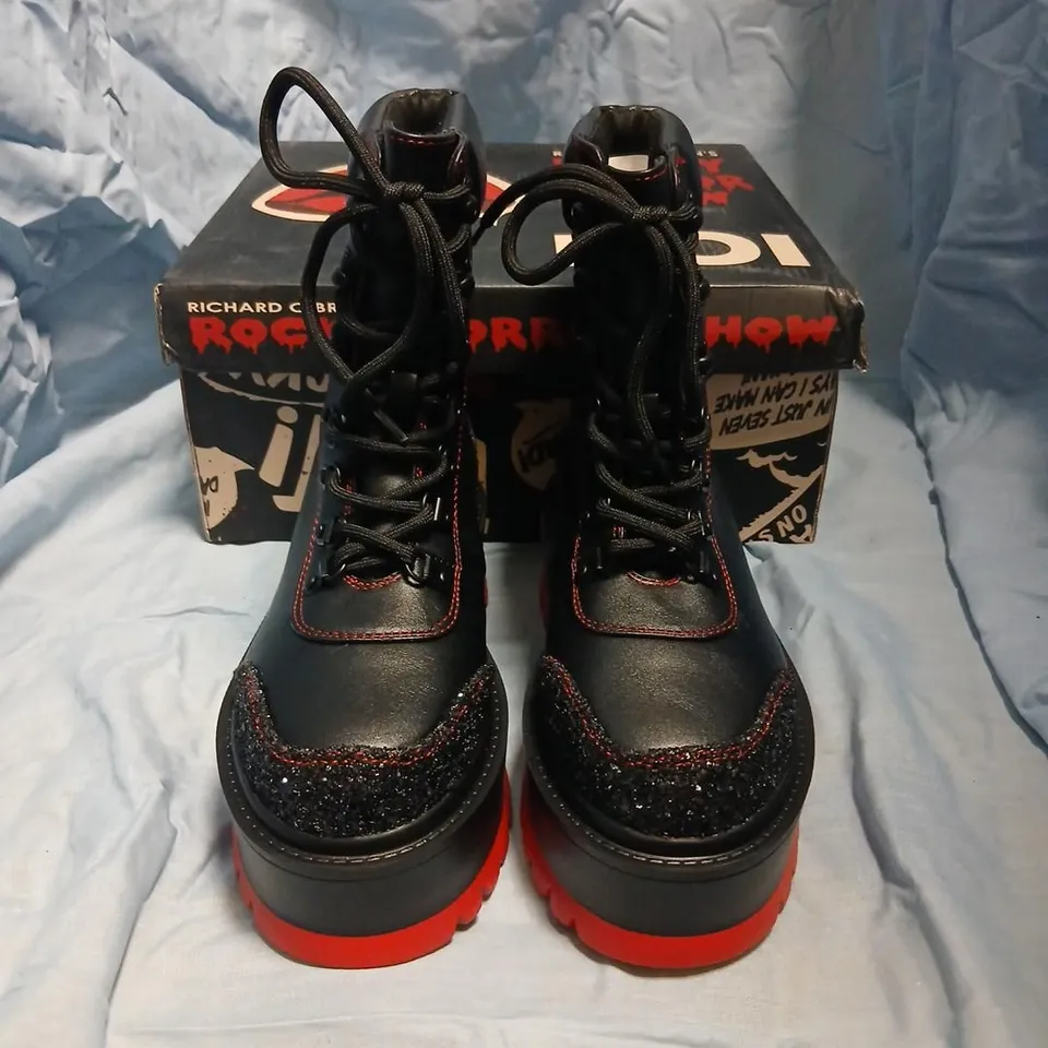 BOXED RICHARD O'BRIEN'S ROCKY HORROR SHOW X KOI THE TIME WARP PLATFORM BOOTS BLACK SIZE 3