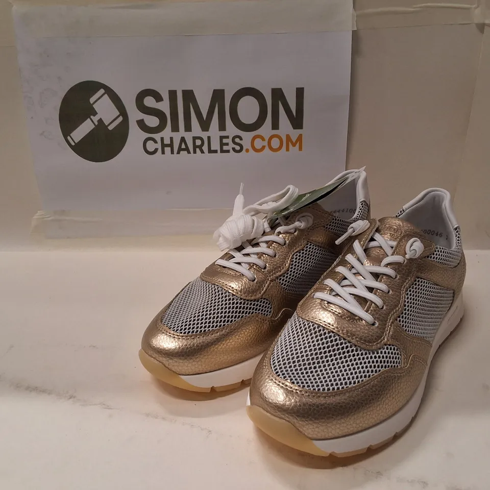REMONTE LEATHER WEDGE HEELED TRAINERS - UK 3 - WHITE GOLD