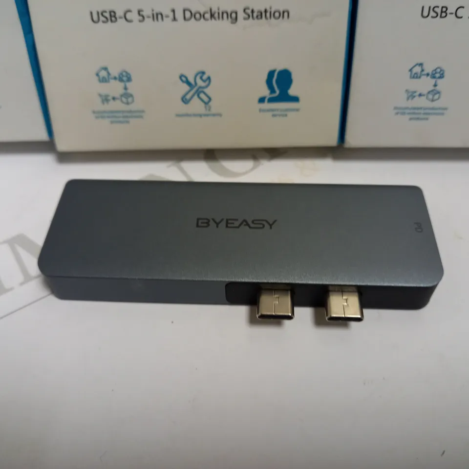 LOT OF 3 BYEASY USN 5-IN-1 DOCKING STATIONS