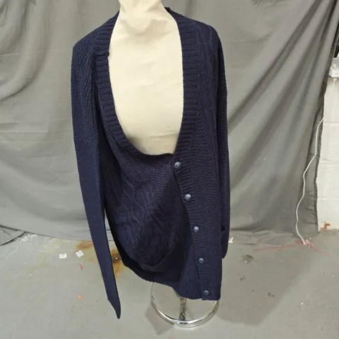 LOUIE JAMES CABLE CARDIGAN – NAVY MARL, 4XL