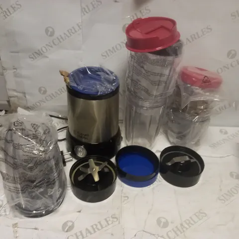 RUSSELL HOBBS NUTRI BOOST BLENDER (EU PLUG)