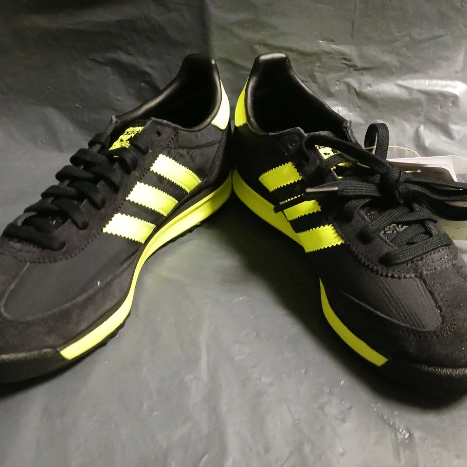 BOXED PAIR OF ADIDAS SL 72 RS SHOES IN BLACK/LIME UK SIZE 7