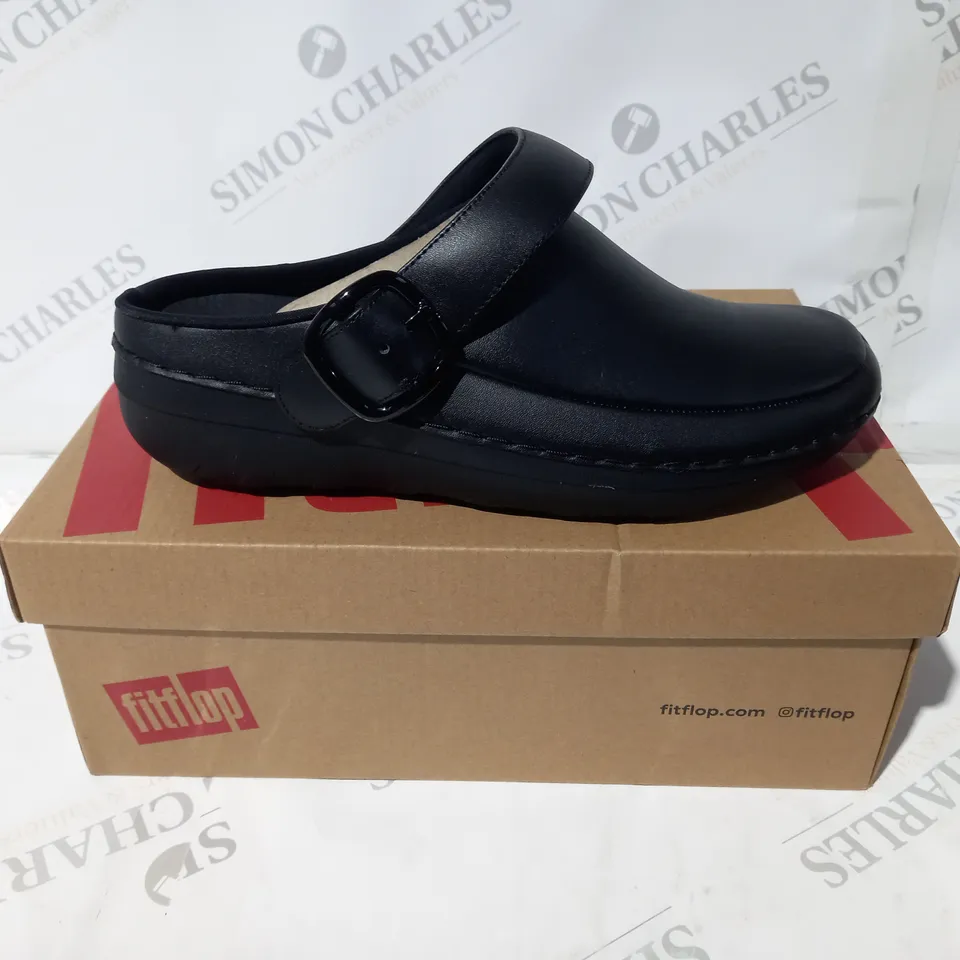 FITFLOP GOGH PRO SUPERLIGHT BLACK LEATHER CLOG SIZE 6