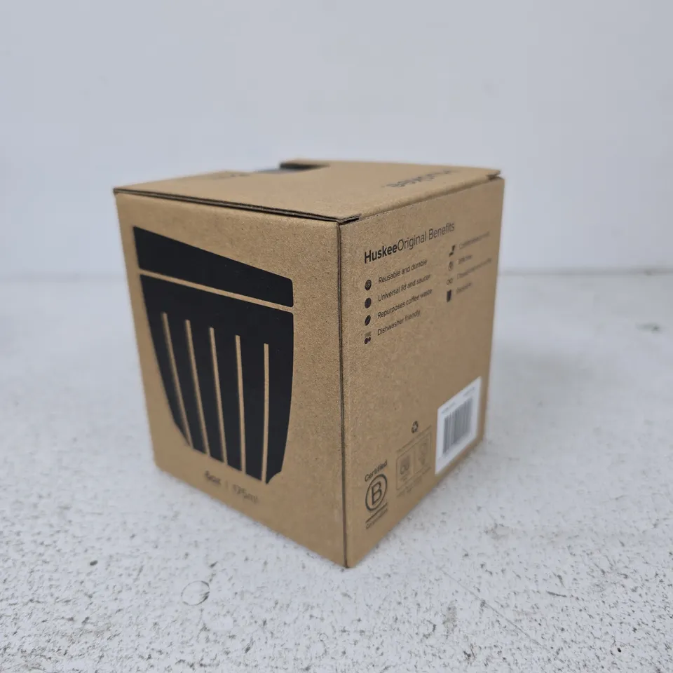 HUSKEE ORIGINAL CUP & LID, 6OZ (175ML) BLACK – BOXED