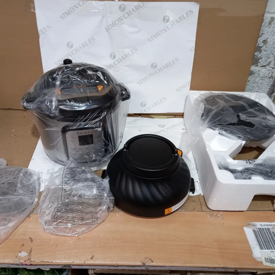 INSTANT POT DUO CRISP+ AIR FRYER MULTICOOKER