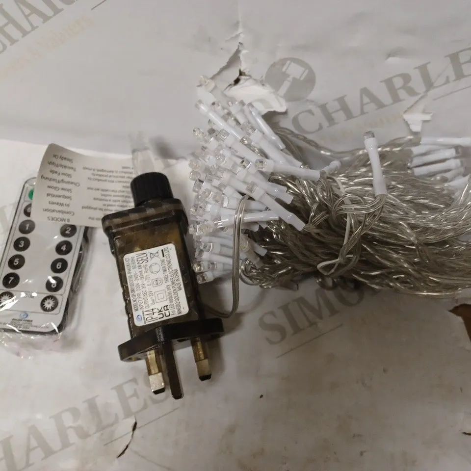 WATERPROOF STRING LIGHTS WITH REMOTE