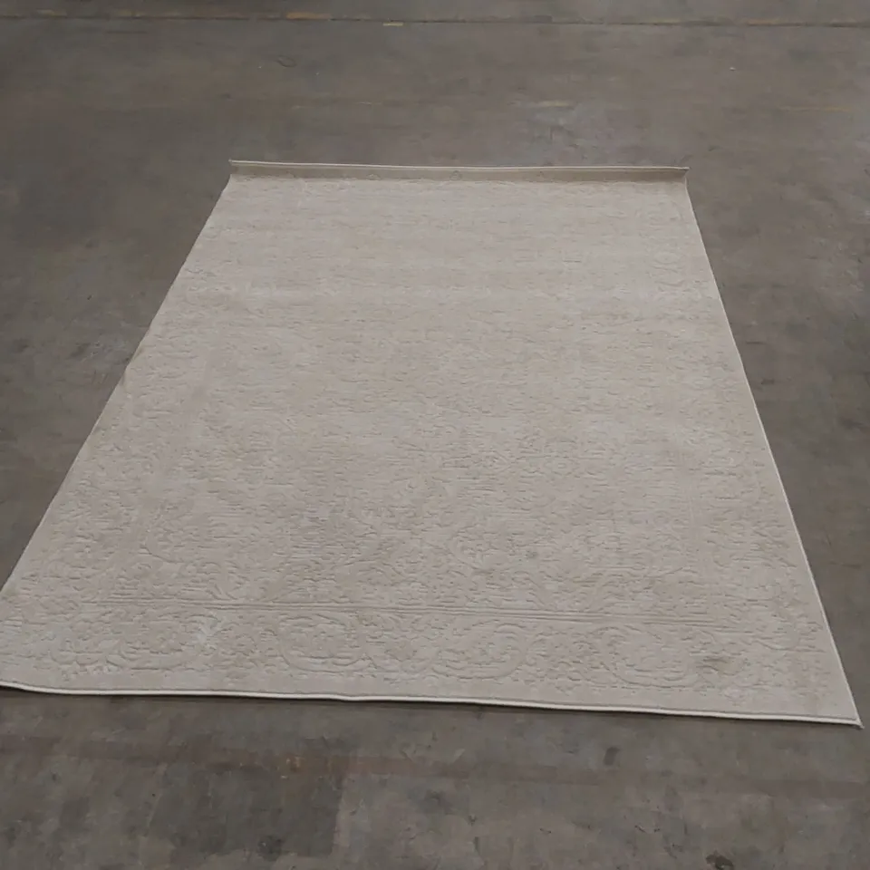 QUALITY DESIGNER AREA RUG - APPROXIMATELY 220 x 159cm