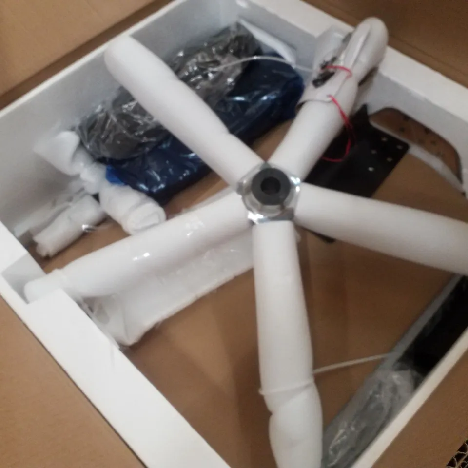 BOXED ACCENT CHAIR - BLACK