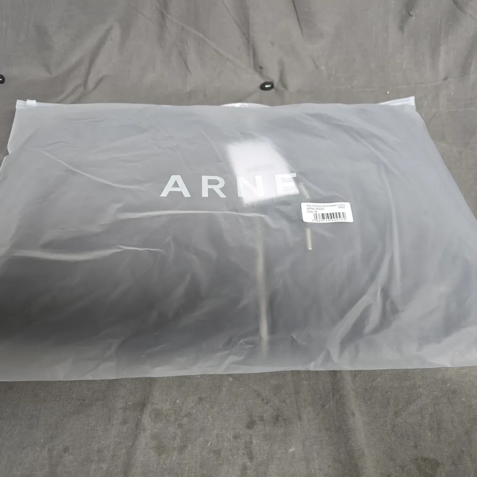 ARNE SHELL PACKED WINDBREAKER – GREY – SIZE M