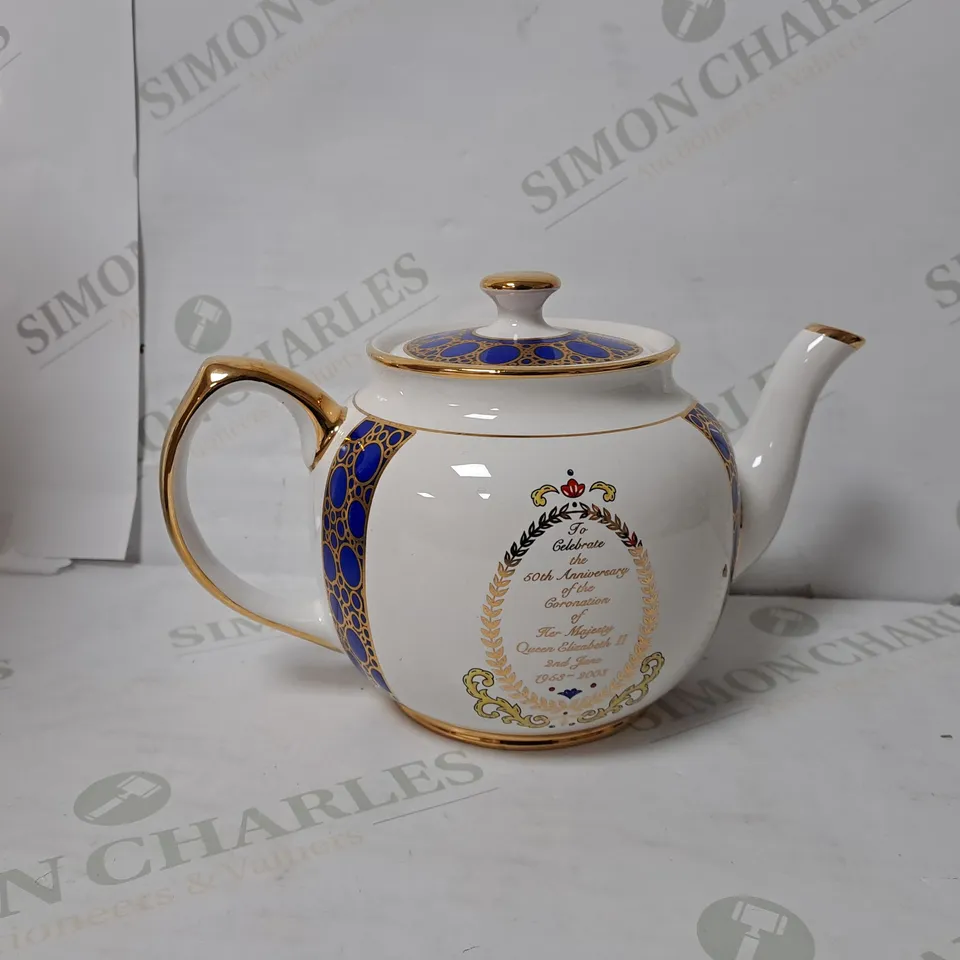 WADE CERAMICS RINGTONS QUEEN ELIZABETH II 50TH ANNIVERSARY TEA POT 