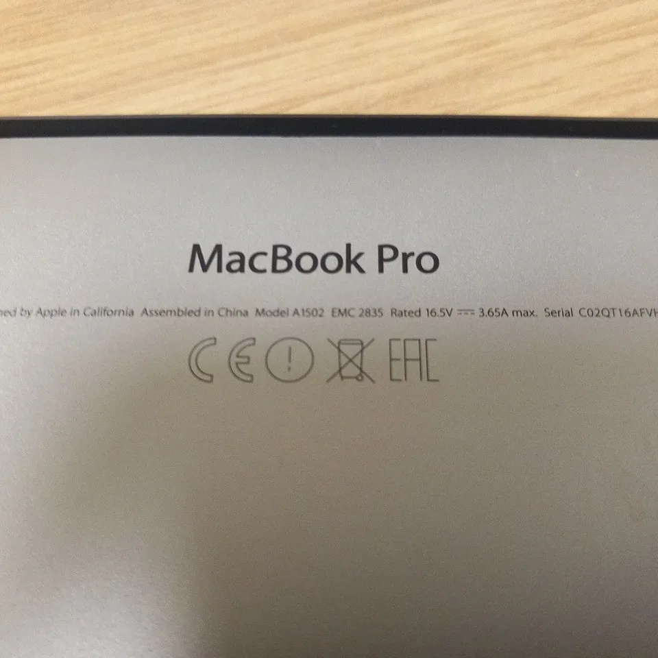 APPLE MACBOOK PRO (A1502 EARLY 2015)