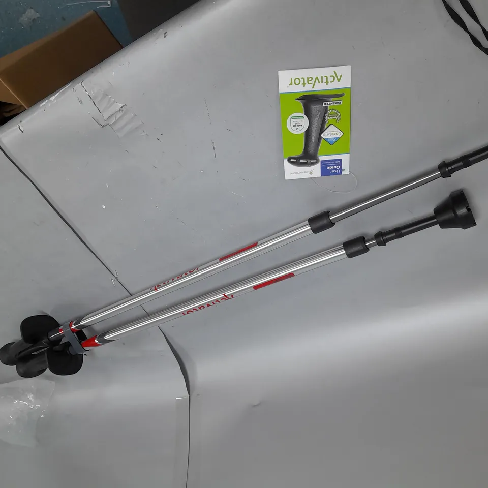 PAIR ACTIVATOR ADJUSTABLE URBAN WALKING POLES